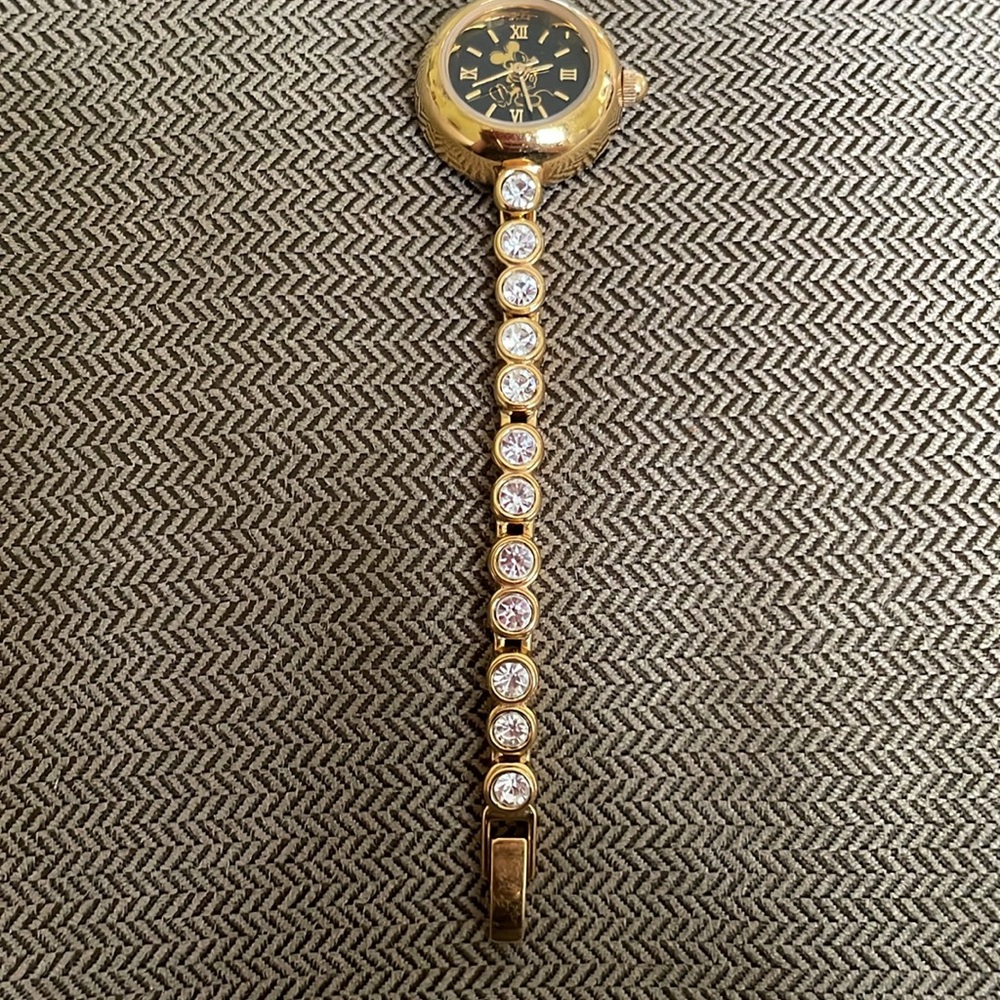 Disney Time Works Mickey Mouse women’s watch - Picture 4 of 14